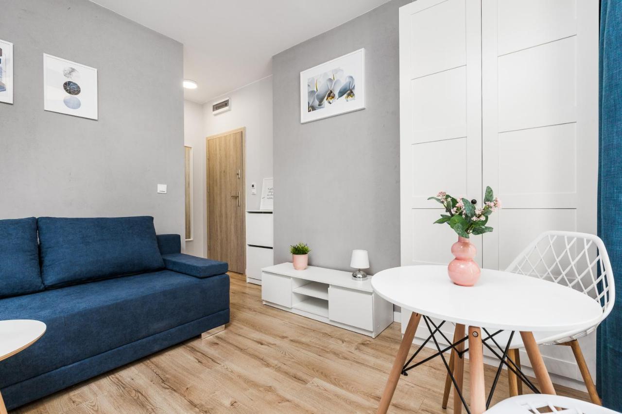Hallera Studio Apartment Gdansk Bagian luar foto
